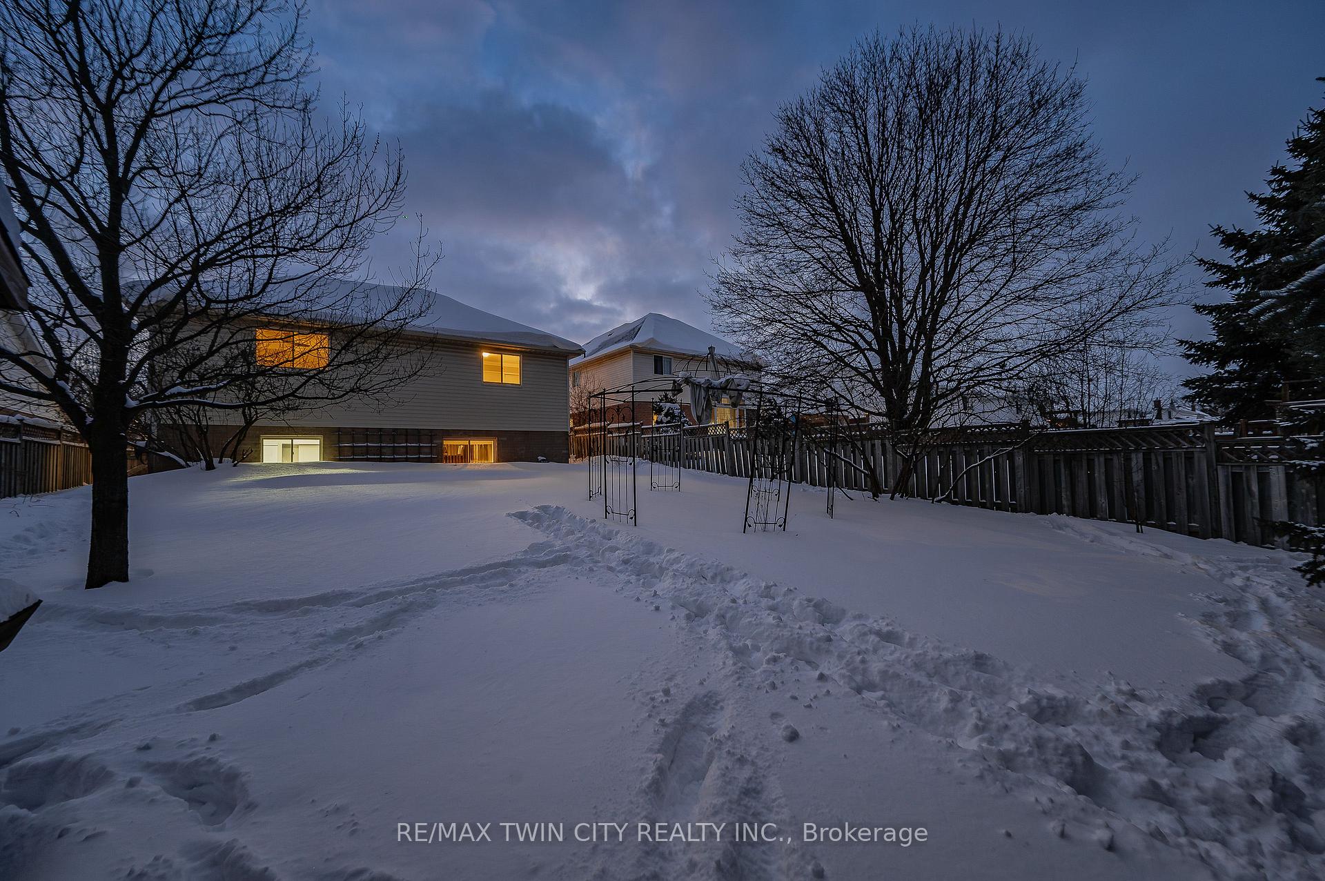 Photo 34 of 428 Timbercroft Crescent, Waterloo, Laurelwood — HOMEH