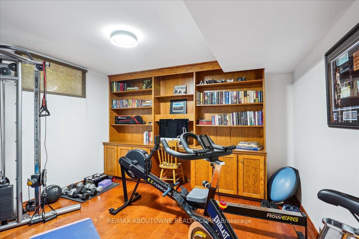 Photo 28 of 434 Golf Links Road, Hamilton, Ancaster — HOMEH