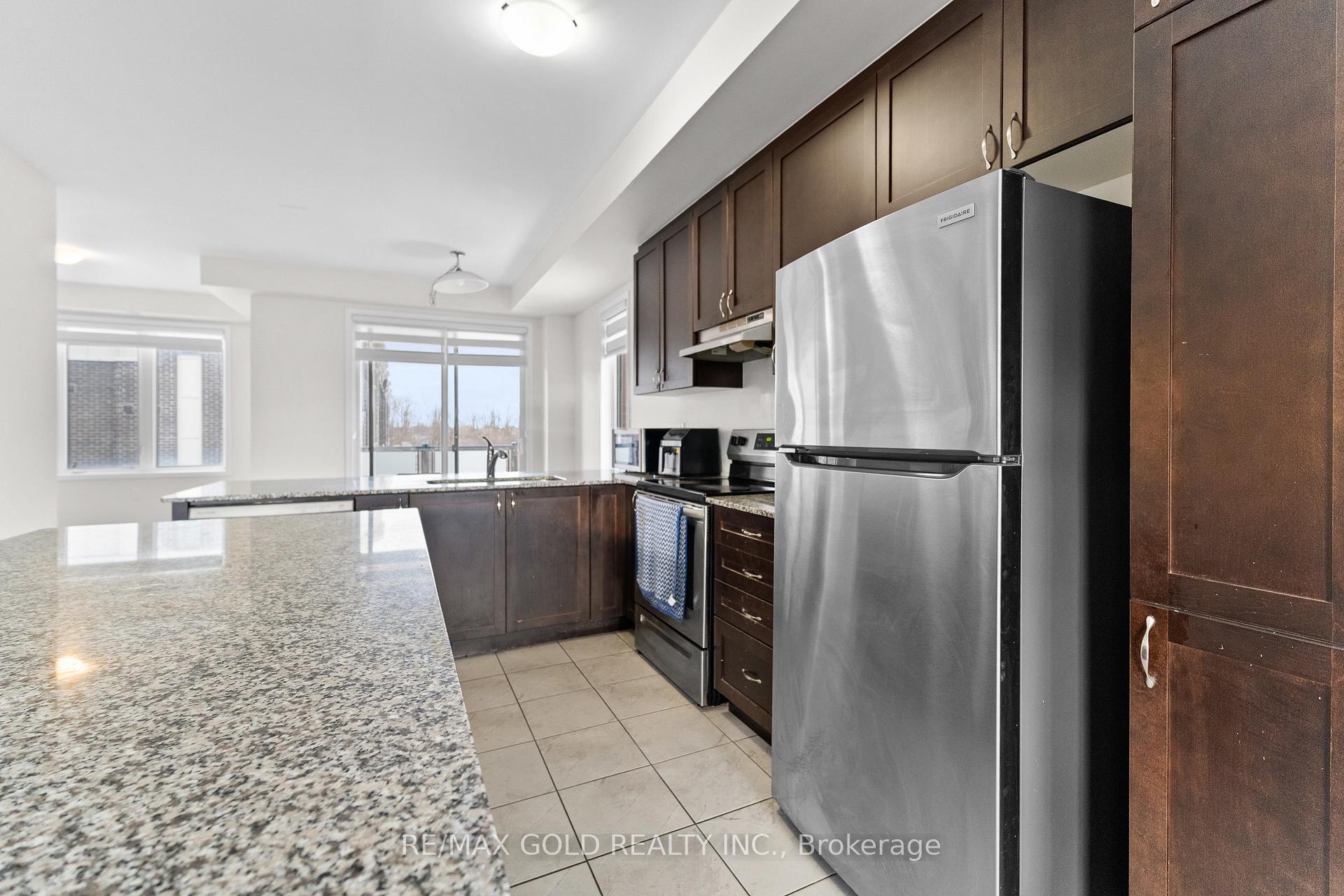 Photo 22 of 26 Summer Wind Lane, Brampton, Northwest Brampton — HOMEH