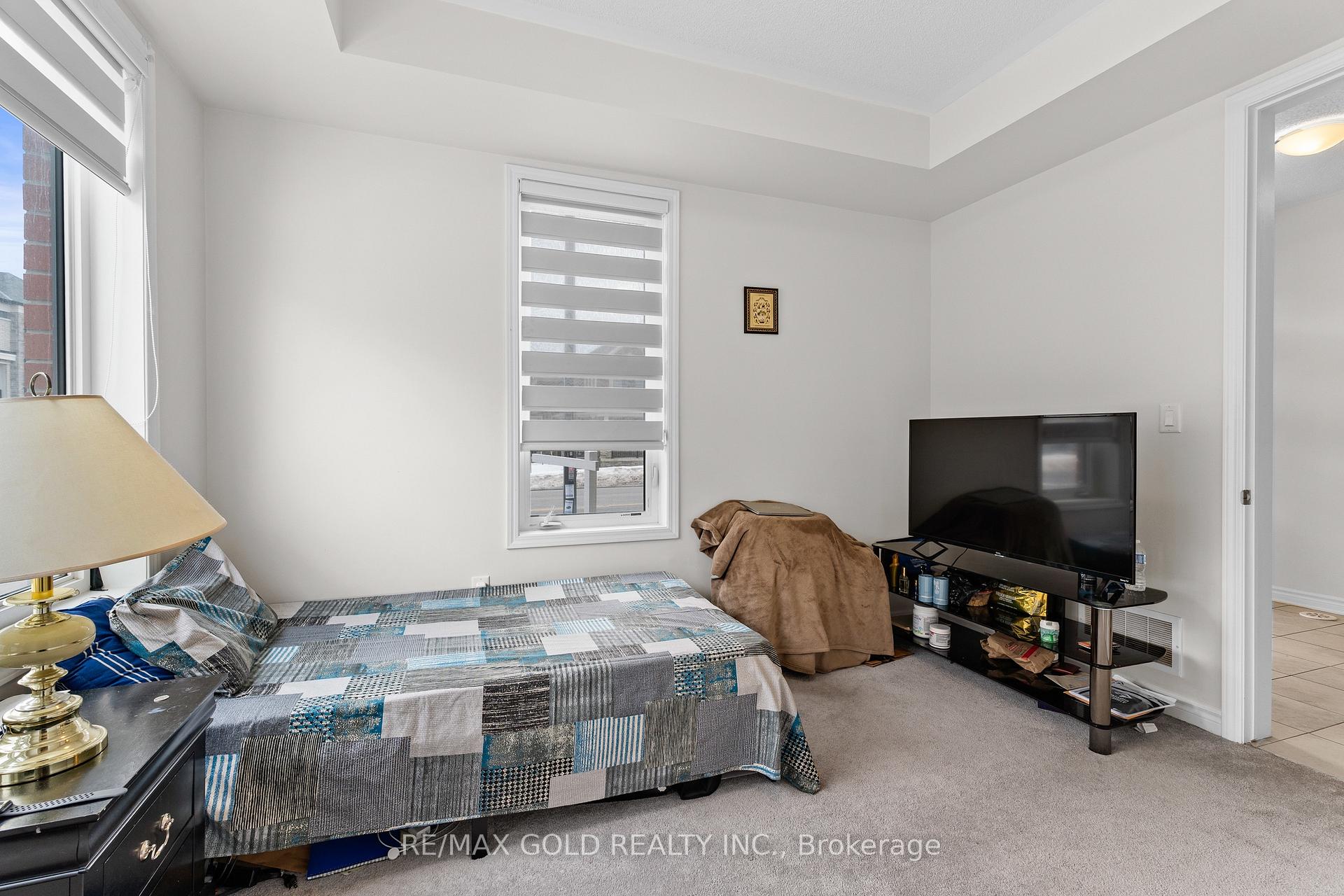 Photo 37 of 26 Summer Wind Lane, Brampton, Northwest Brampton — HOMEH