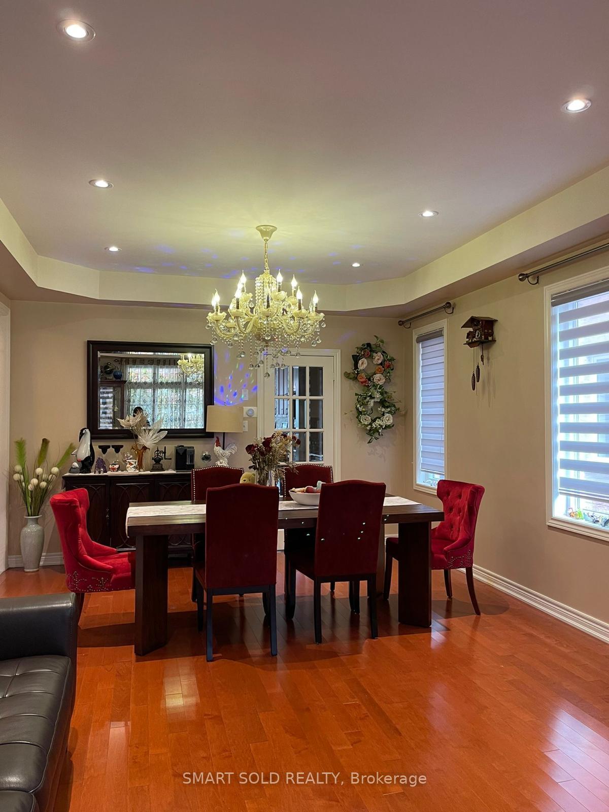 Photo 4 of 8 Berger (Main) Avenue, Markham, Box Grove — HOMEH