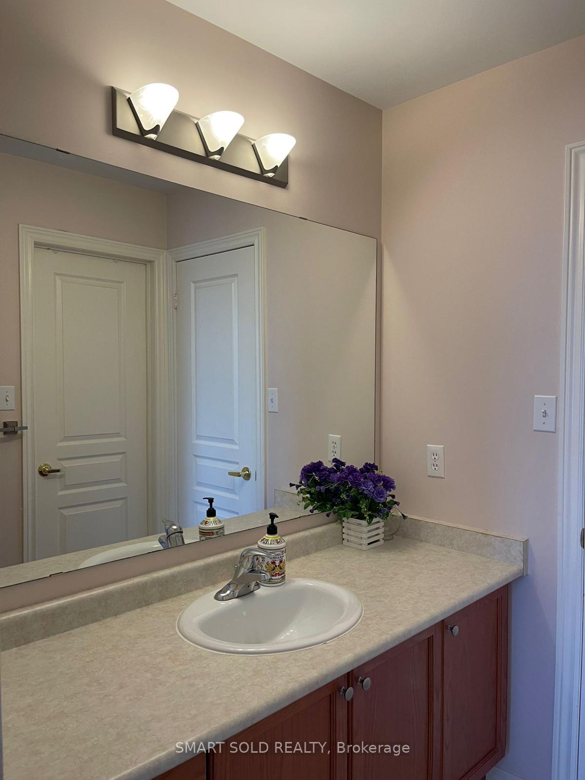 Photo 9 of 8 Berger (Main) Avenue, Markham, Box Grove — HOMEH