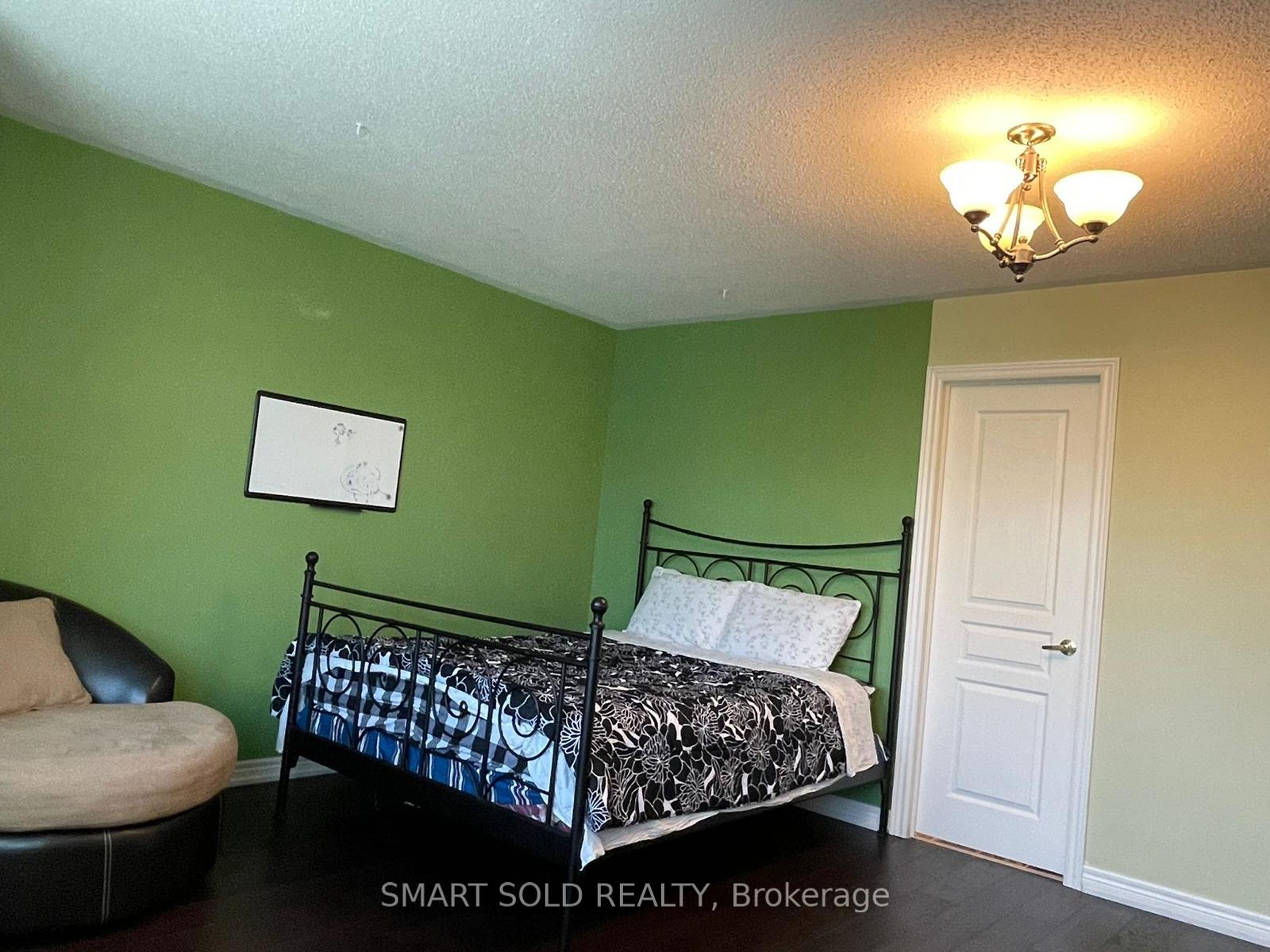 Photo 20 of 8 Berger (Main) Avenue, Markham, Box Grove — HOMEH