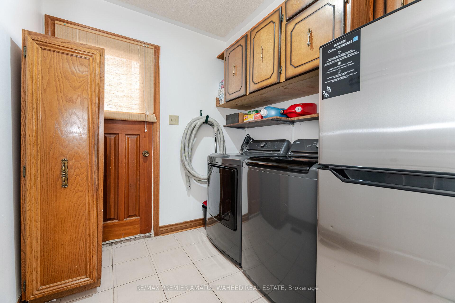 Photo 9 of 166 Killian Road, Vaughan, Maple — HOMEH
