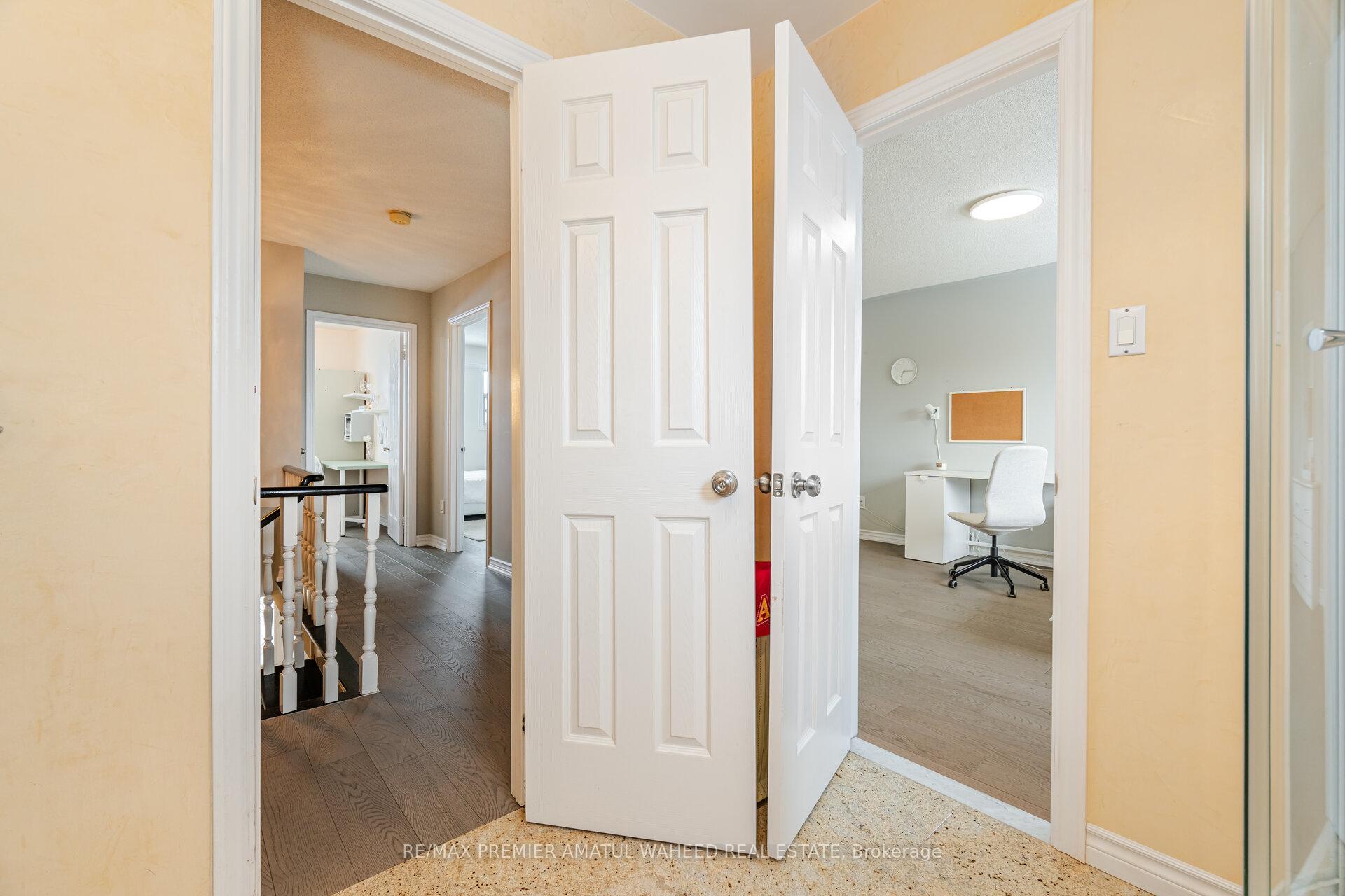 Photo 24 of 166 Killian Road, Vaughan, Maple — HOMEH