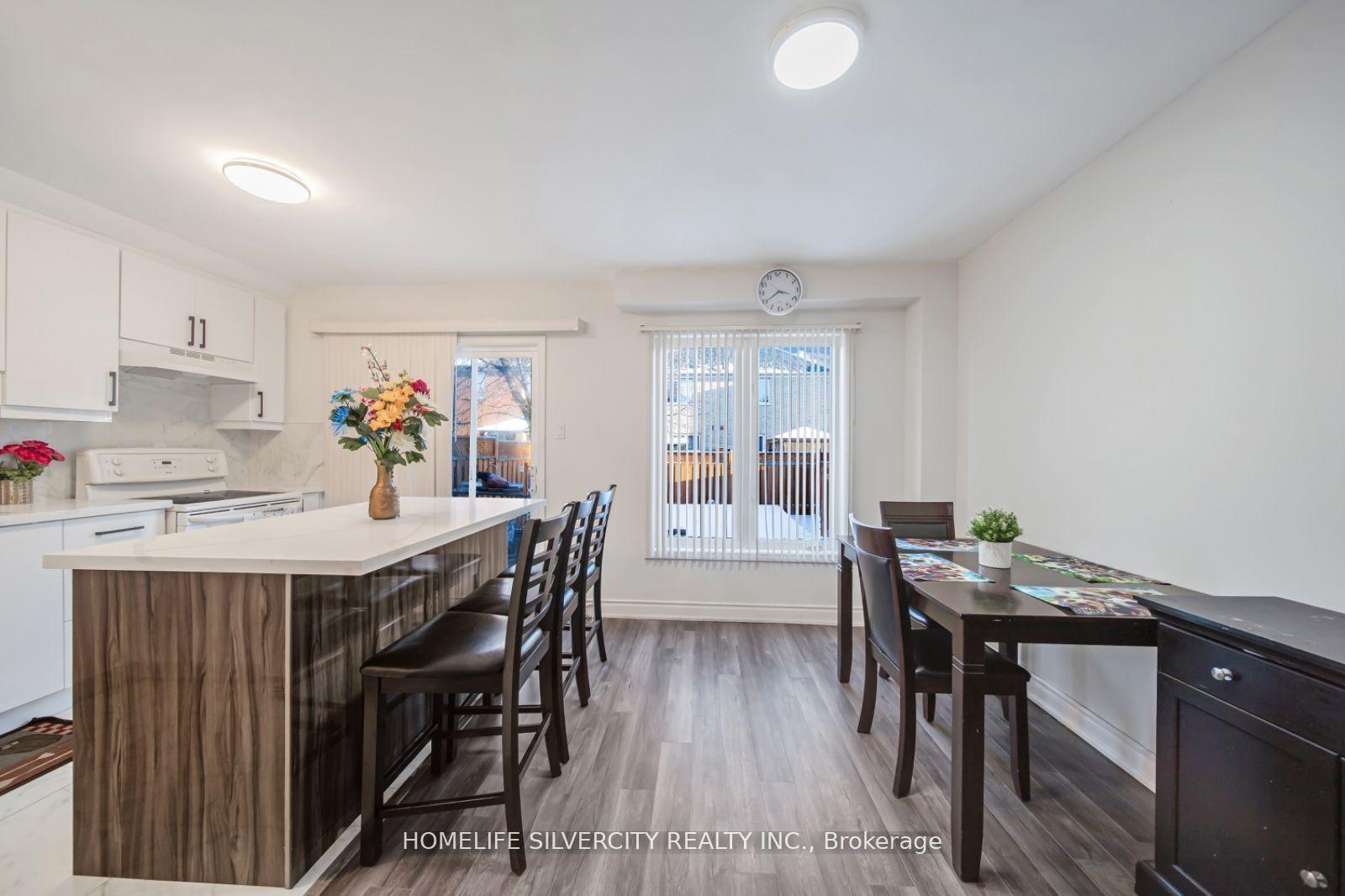 Photo 5 of 63 Olympia Crescent, Brampton, Fletcher's Meadow — HOMEH
