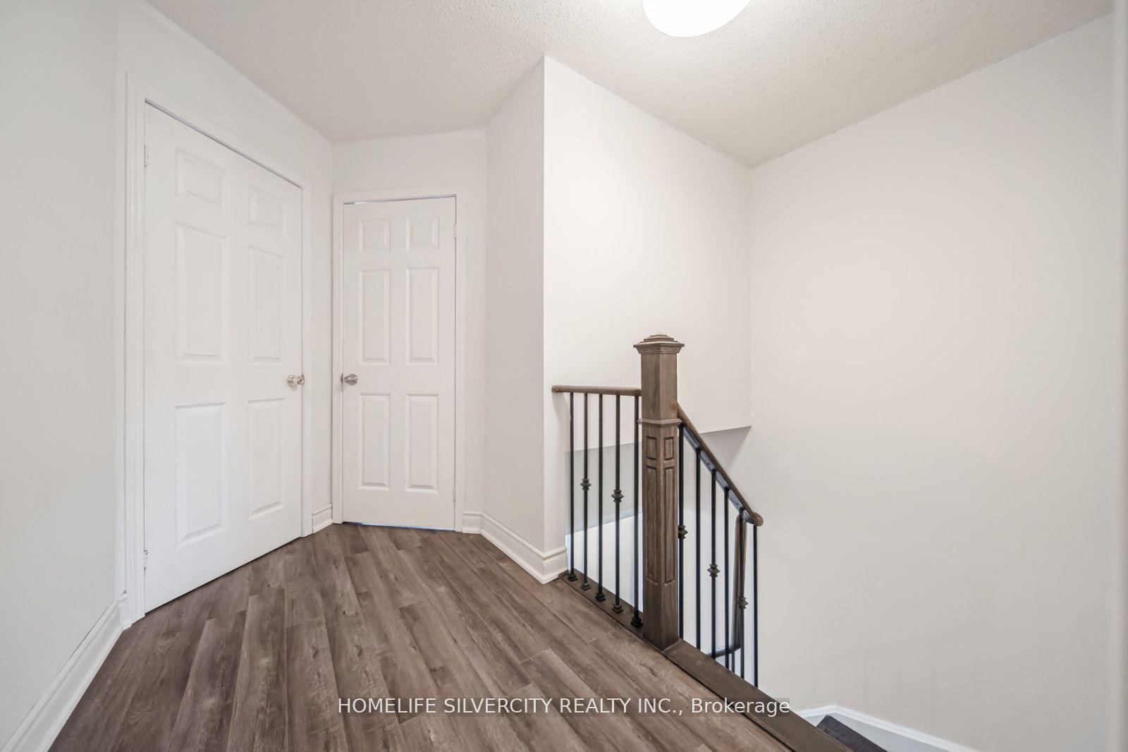 Photo 13 of 63 Olympia Crescent, Brampton, Fletcher's Meadow — HOMEH