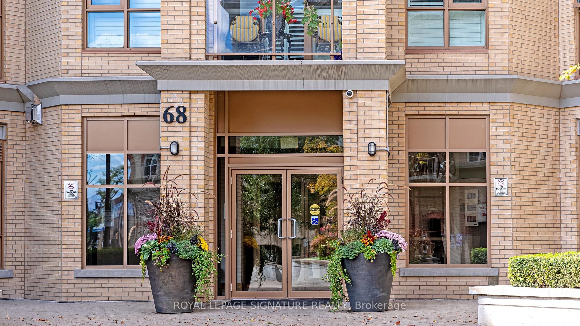 Photo 8 of Unit 304, 68 Main Street N, Markham, Old Markham Village — HOMEH