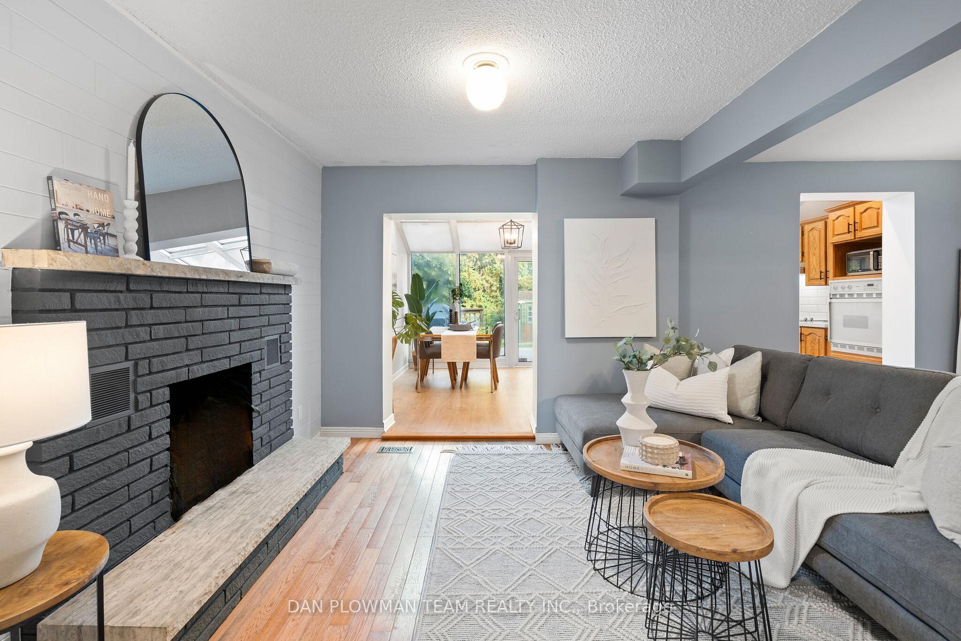 Photo 9 of 314 Dickens Drive, Oshawa, Eastdale — HOMEH