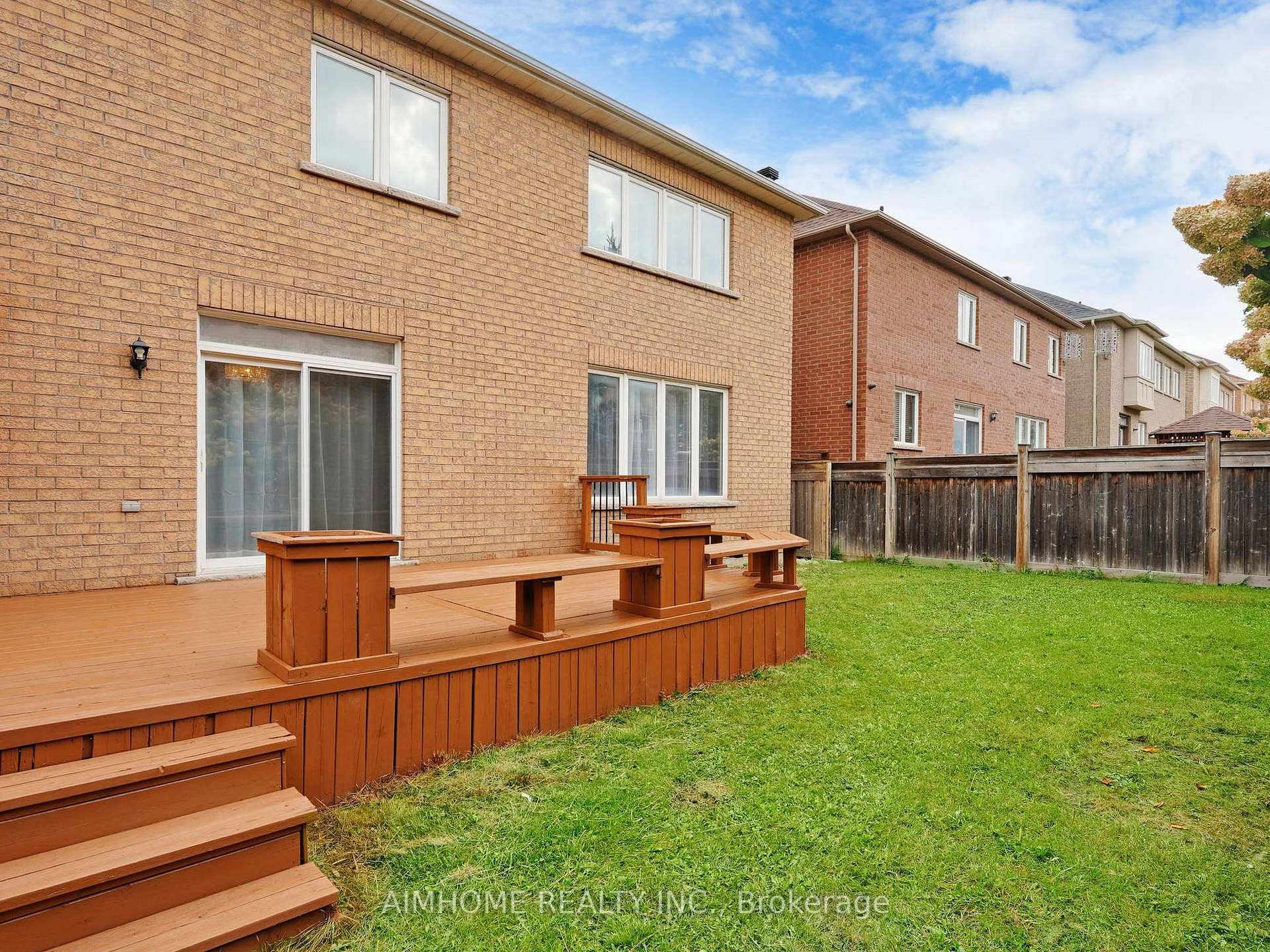 Photo 34 of 98 Ames Crescent, Aurora, Bayview Northeast — HOMEH