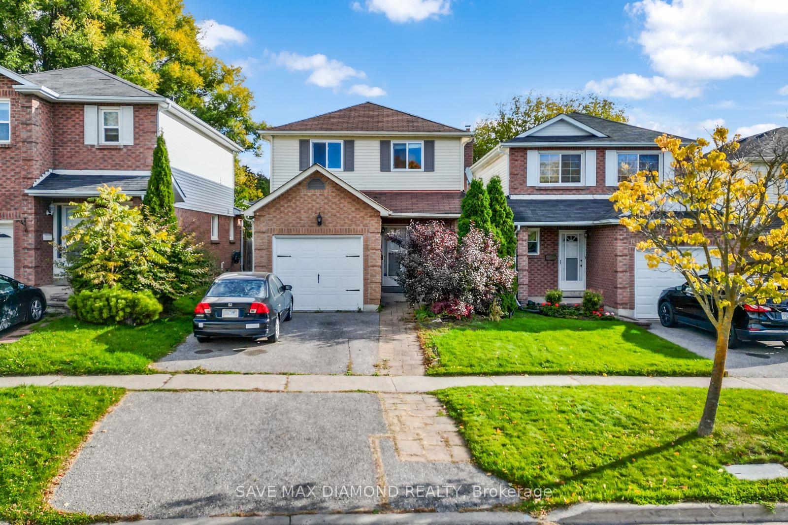 Front of 163 Lichen Crescent E