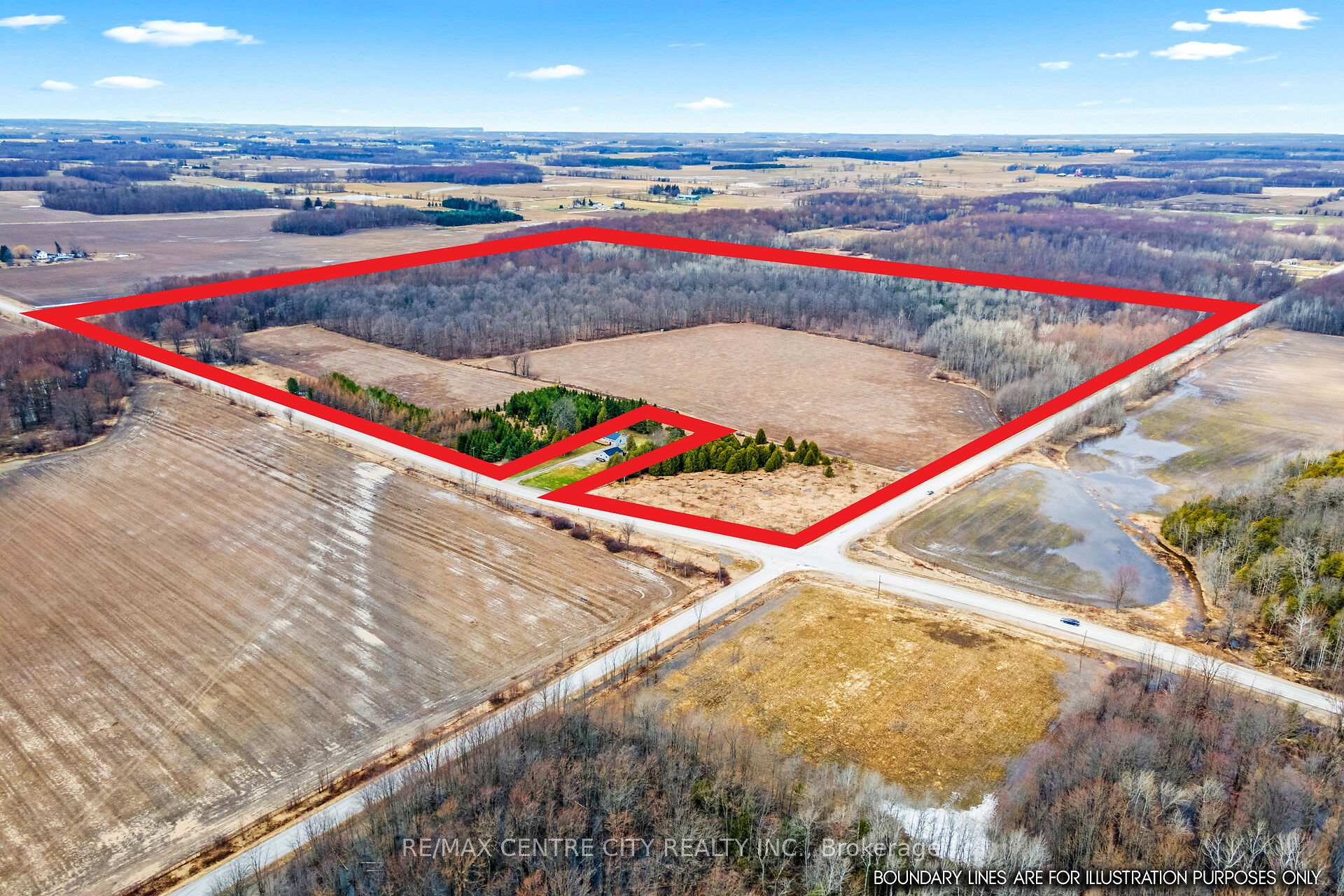 Photo 1 of 802241 Grey County 40 Road, Chatsworth — HOMEH