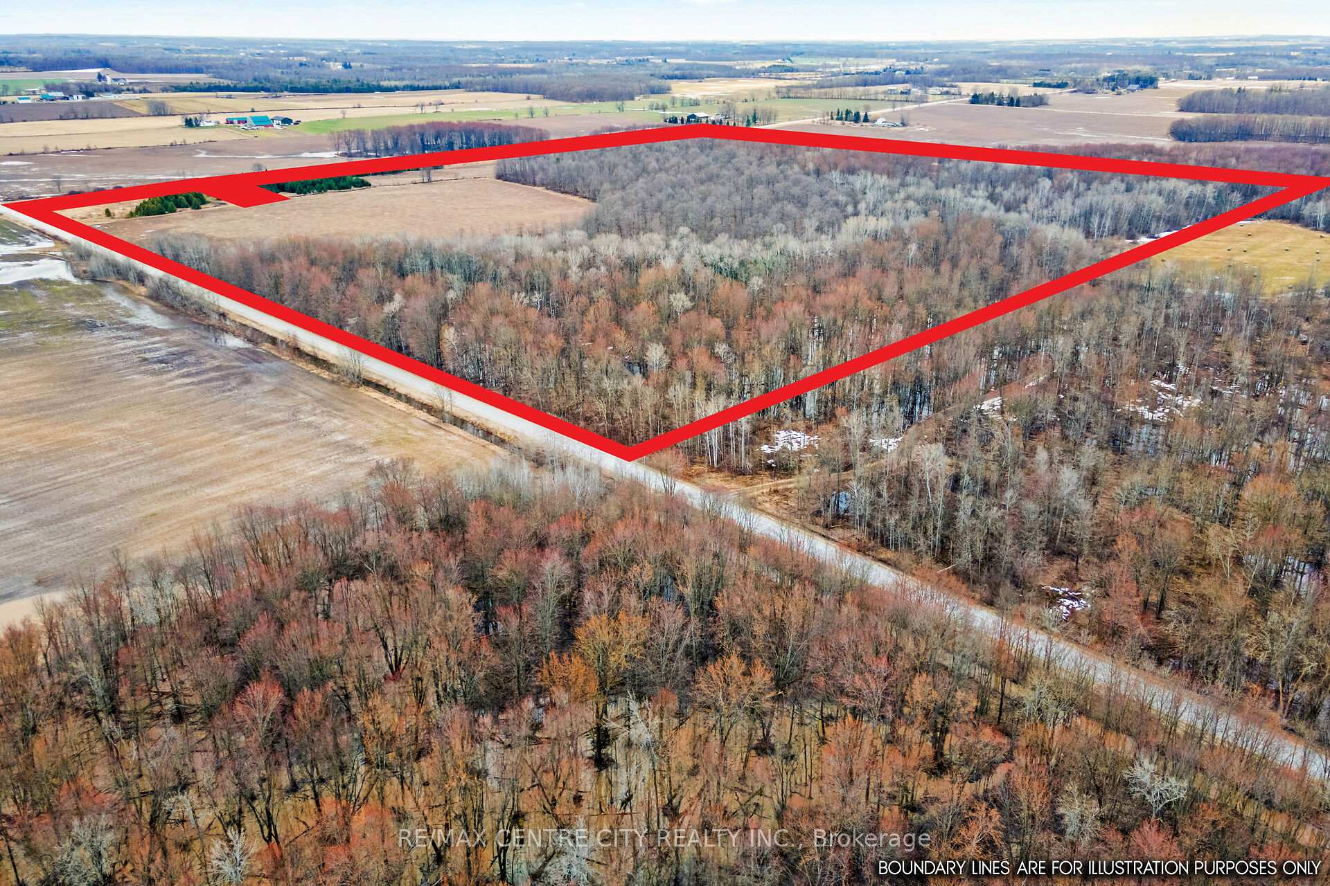 Photo 2 of 802241 Grey County 40 Road, Chatsworth — HOMEH