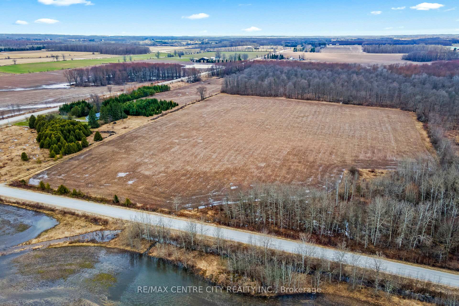 Photo 7 of 802241 Grey County 40 Road, Chatsworth — HOMEH