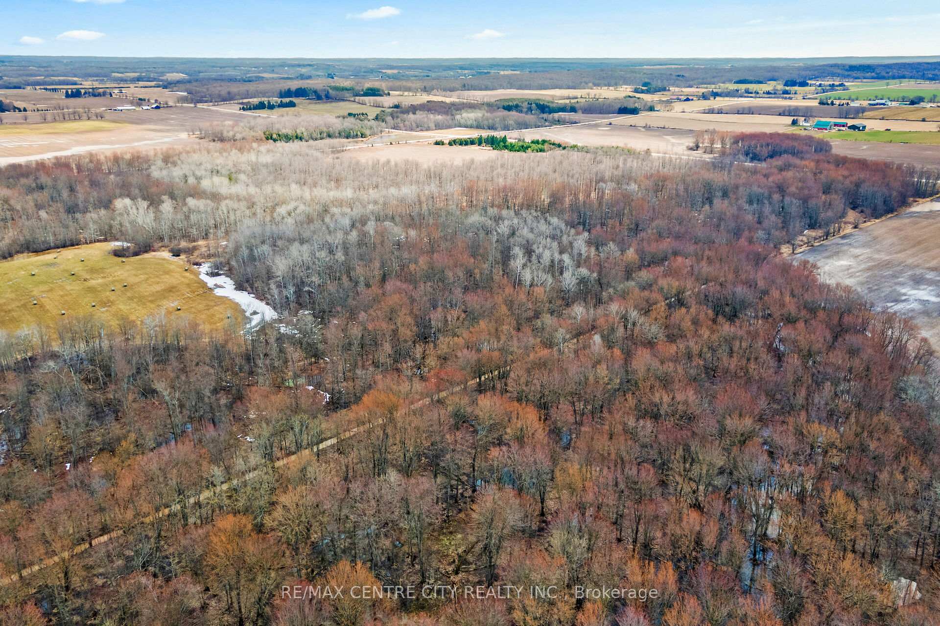 Photo 42 of 802241 Grey County 40 Road, Chatsworth — HOMEH