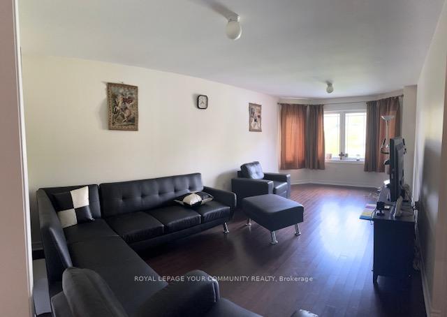 Photo 2 of 423 Lake Drive S, Georgina, Keswick South — HOMEH