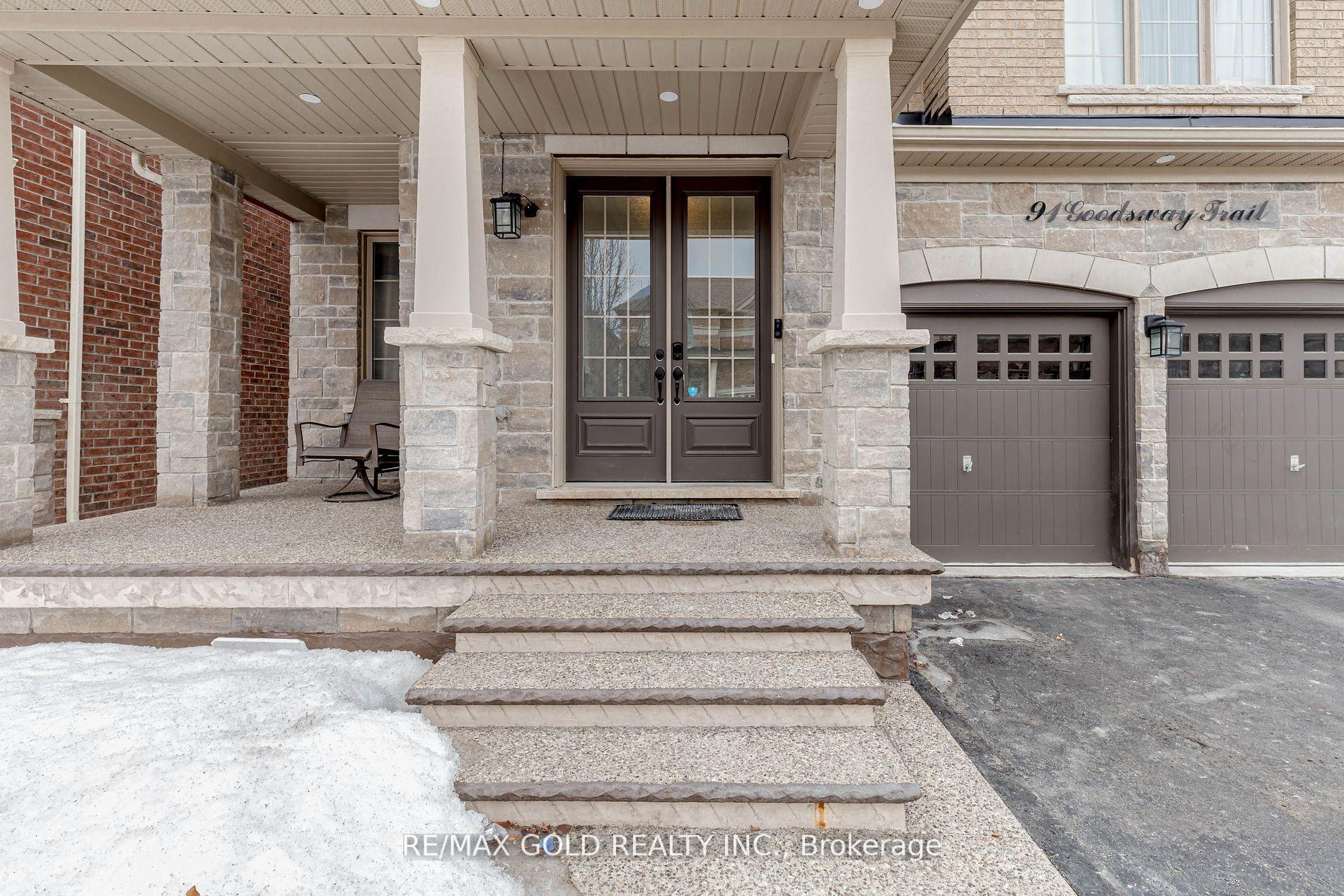 Photo 3 of 91 Goodsway Trail, Brampton, Northwest Brampton — HOMEH