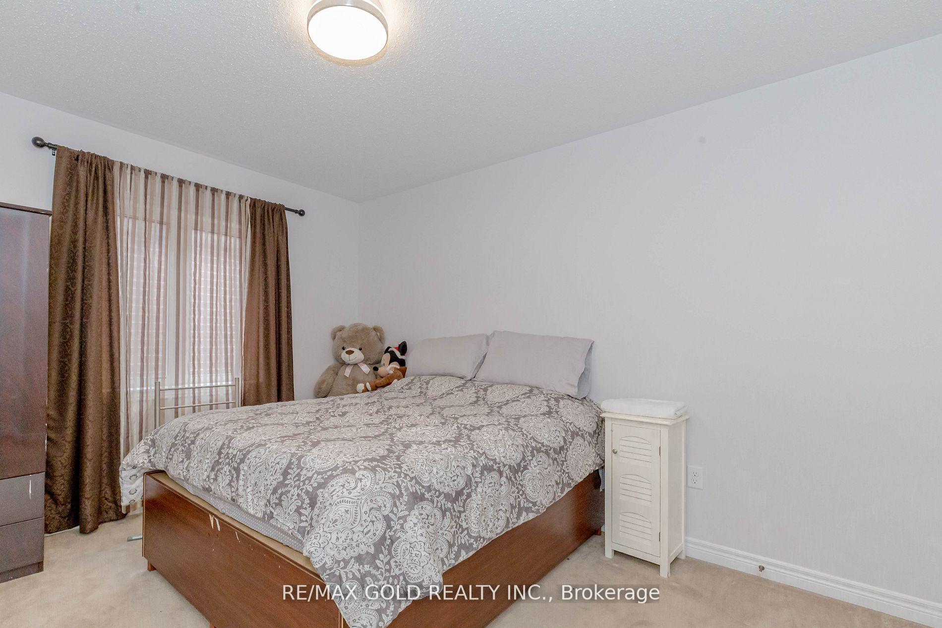 Photo 25 of 91 Goodsway Trail, Brampton, Northwest Brampton — HOMEH