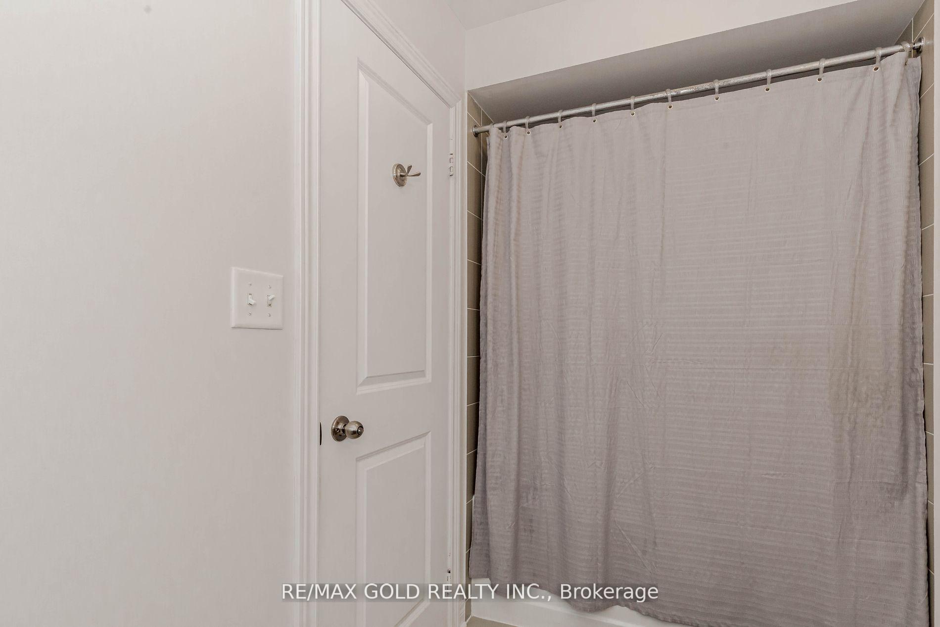 Photo 30 of 91 Goodsway Trail, Brampton, Northwest Brampton — HOMEH