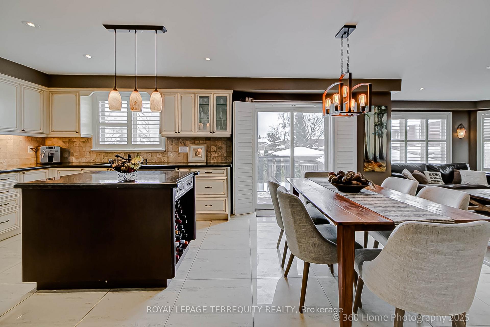 Photo 17 of 258 Landsbridge Street, Caledon, Bolton East — HOMEH