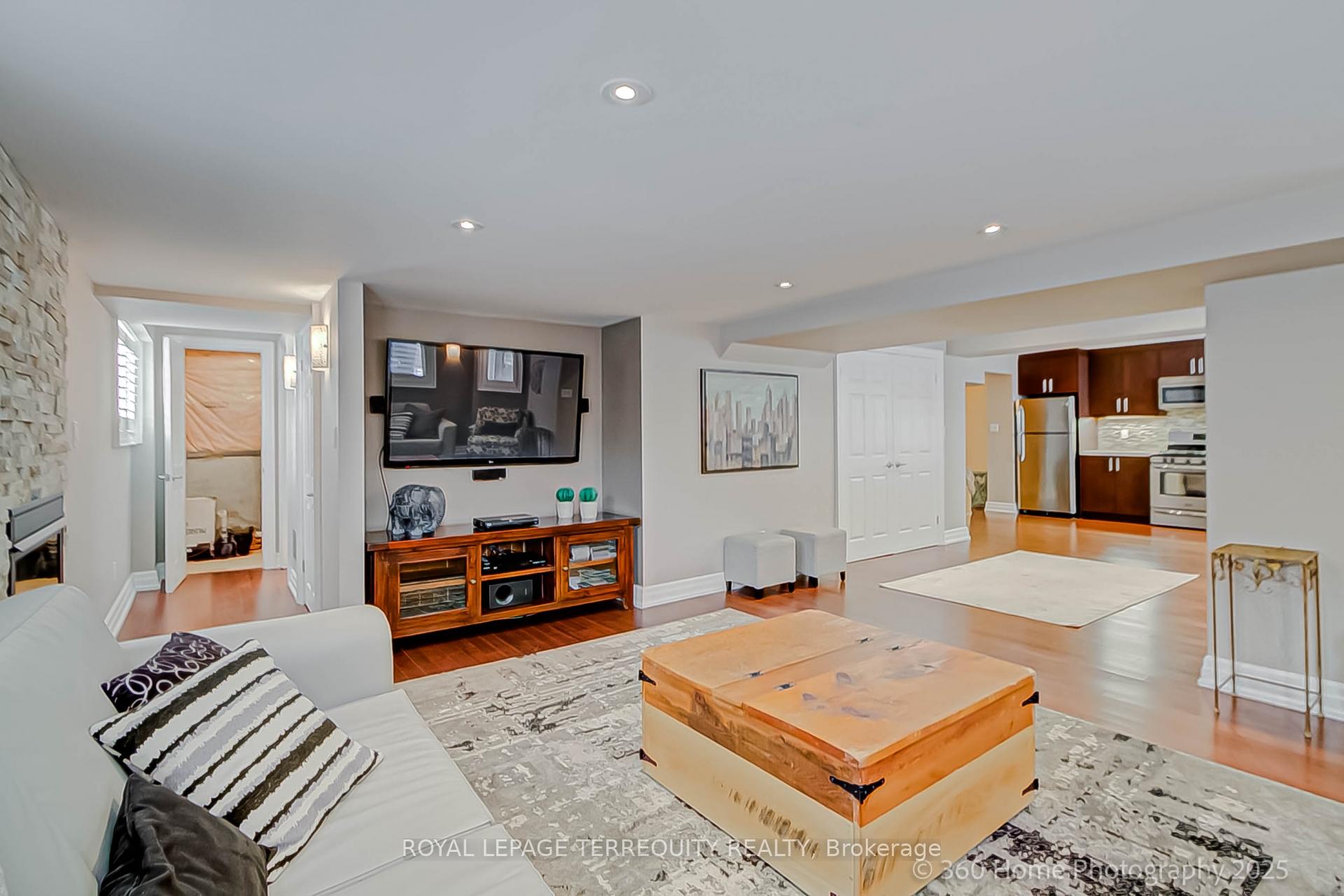 Photo 32 of 258 Landsbridge Street, Caledon, Bolton East — HOMEH