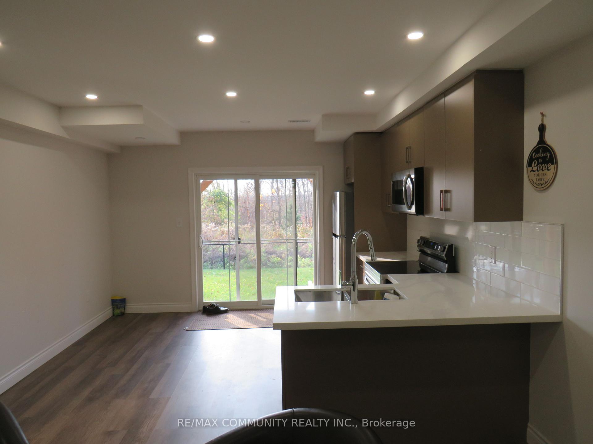Front of Unit Bsmt, 135 Auckland Drive
