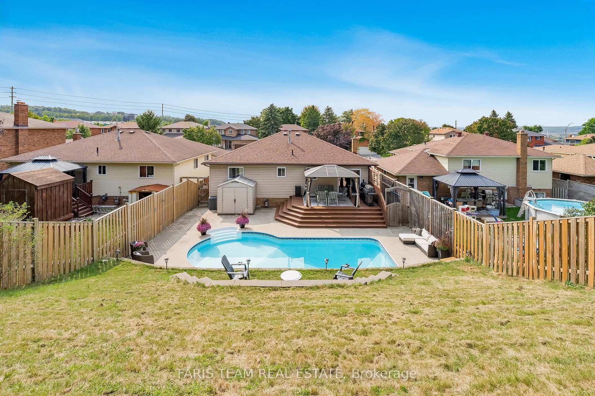 Photo 24 of 110 Chieftain Crescent, Barrie, Allandale Heights — HOMEH