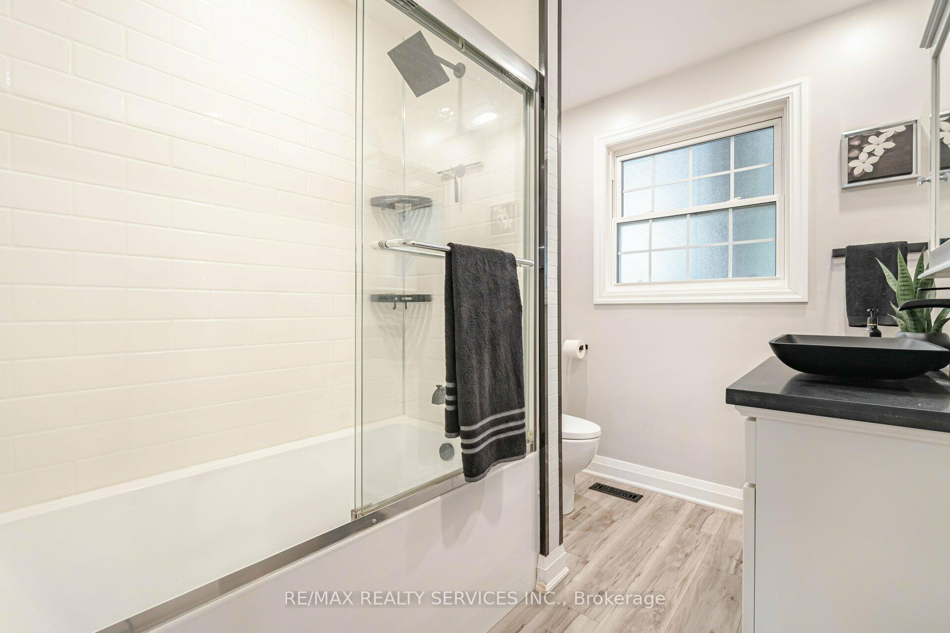 Photo 21 of 6206 Third Line, Essa, Rural Essa — HOMEH