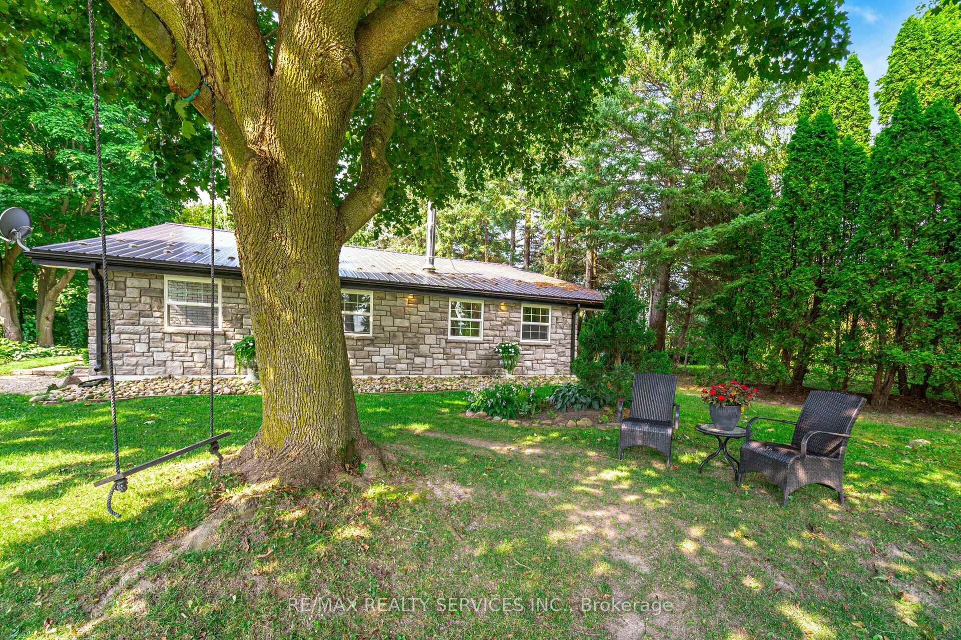 Photo 32 of 6206 Third Line, Essa, Rural Essa — HOMEH