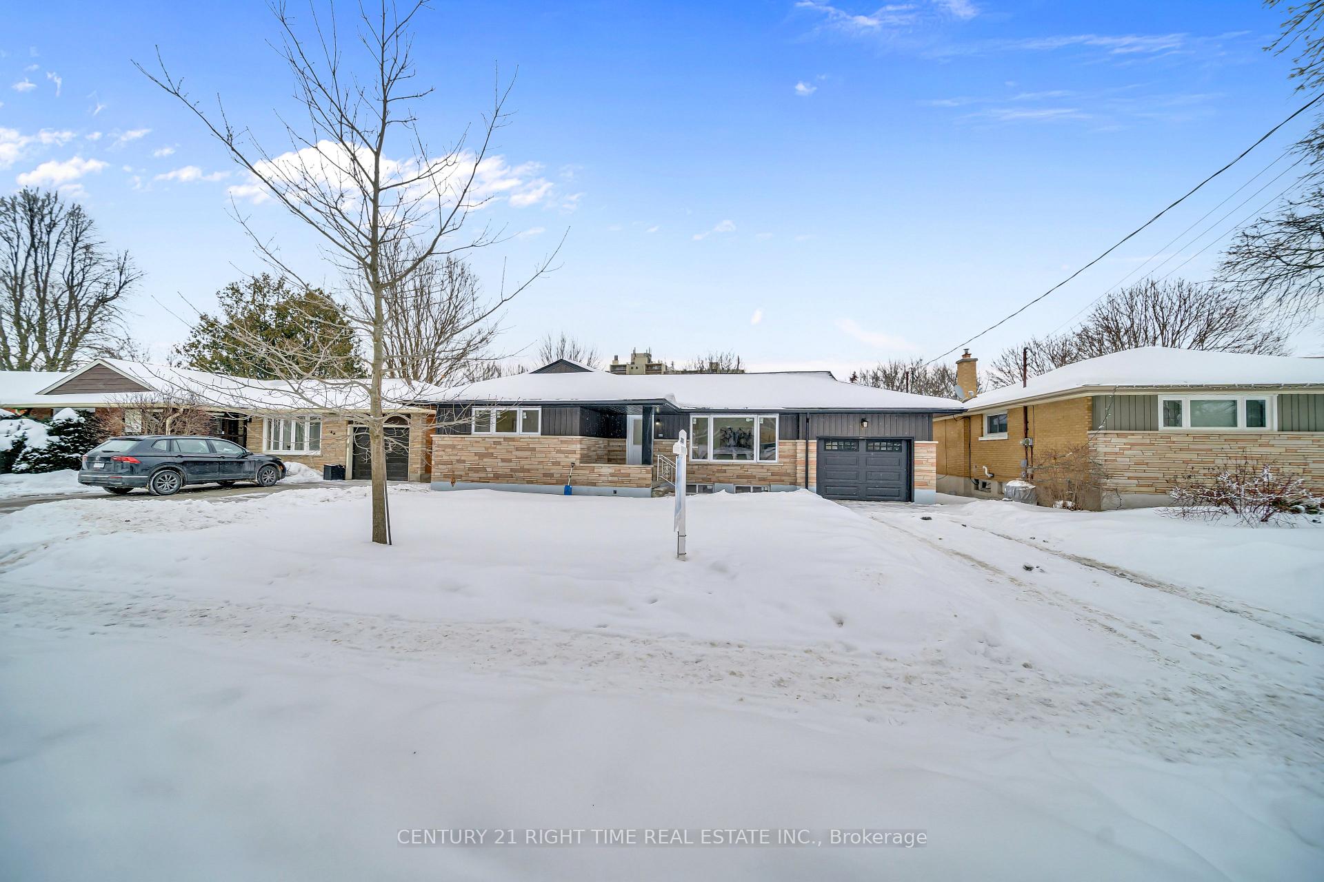 Front of 50 Lakeside Drive