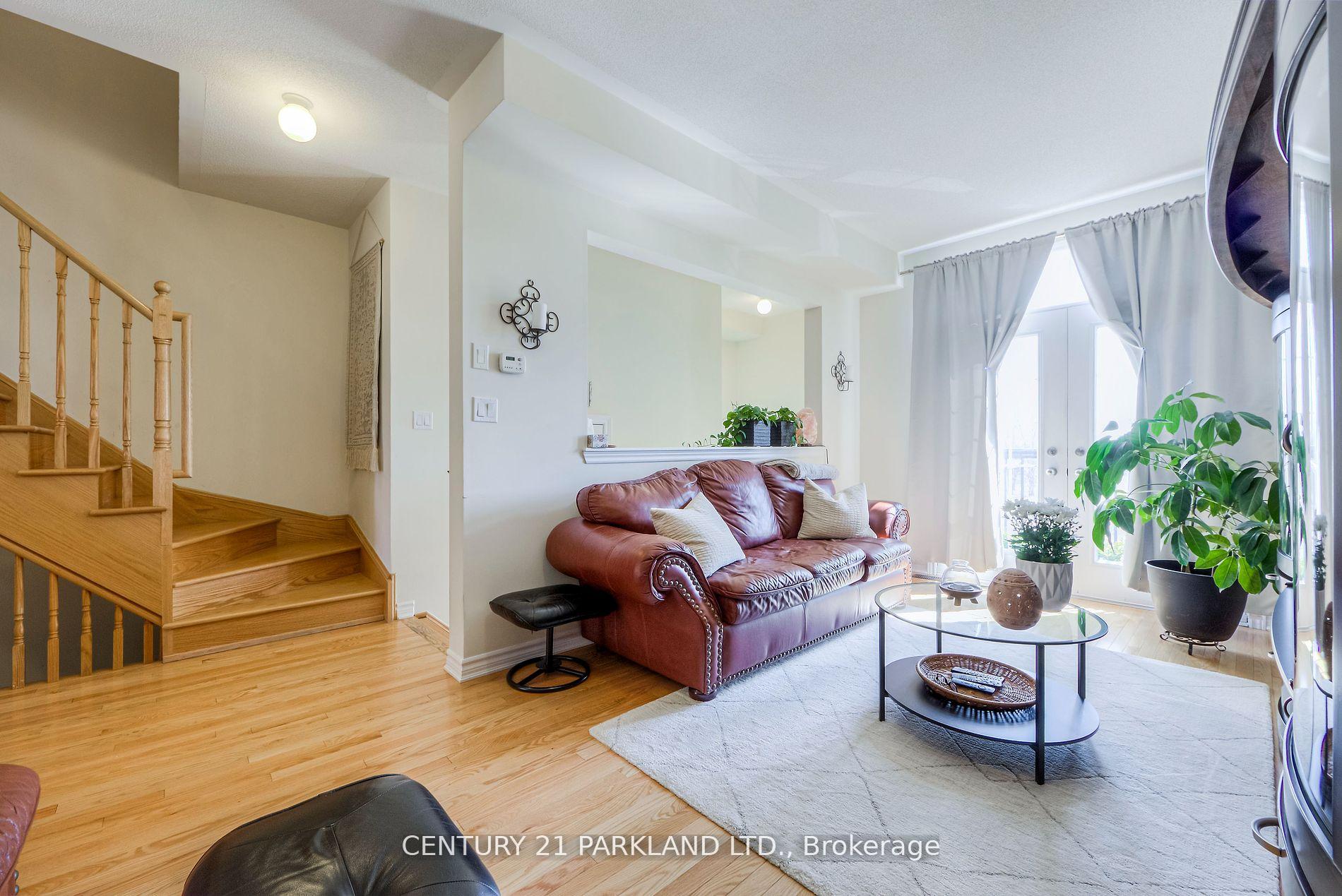 Photo 14 of 178 Farooq Boulevard, Vaughan, Vellore Village — HOMEH