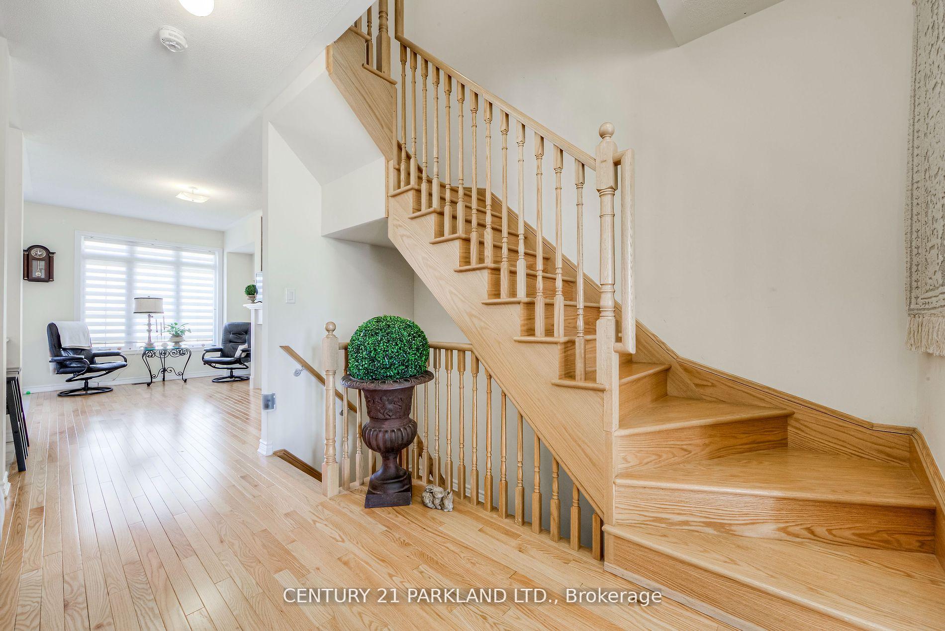 Photo 22 of 178 Farooq Boulevard, Vaughan, Vellore Village — HOMEH