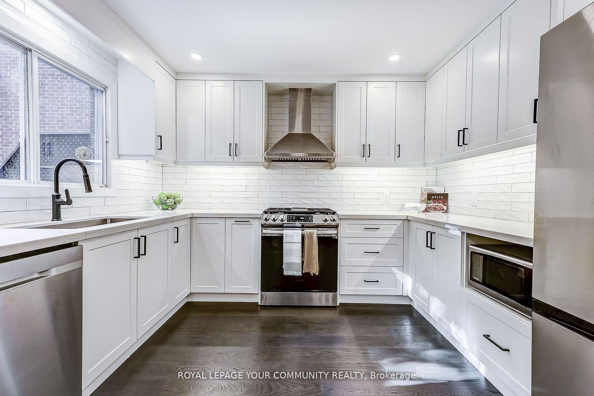 Photo 7 of 289 Tranquil Court, Pickering, Highbush — HOMEH