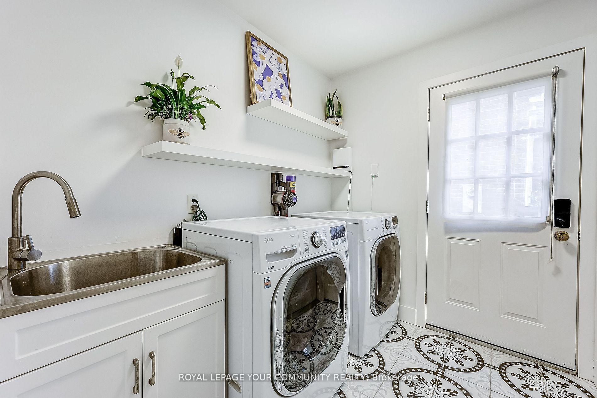 Photo 14 of 289 Tranquil Court, Pickering, Highbush — HOMEH