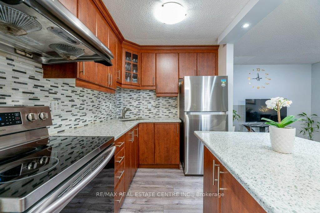 Photo 25 of Unit 912, 1950 Kennedy Road, Scarborough, Dorset Park — HOMEH
