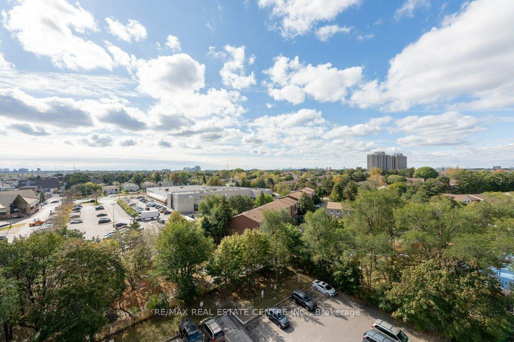 Photo 33 of Unit 912, 1950 Kennedy Road, Scarborough, Dorset Park — HOMEH