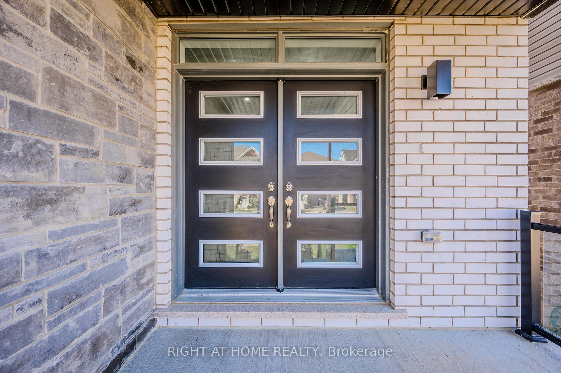 Front of 154 HiStand Trail
