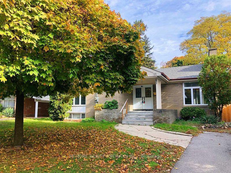 Front of Unit Main, 11 Lauralynn Crescent W