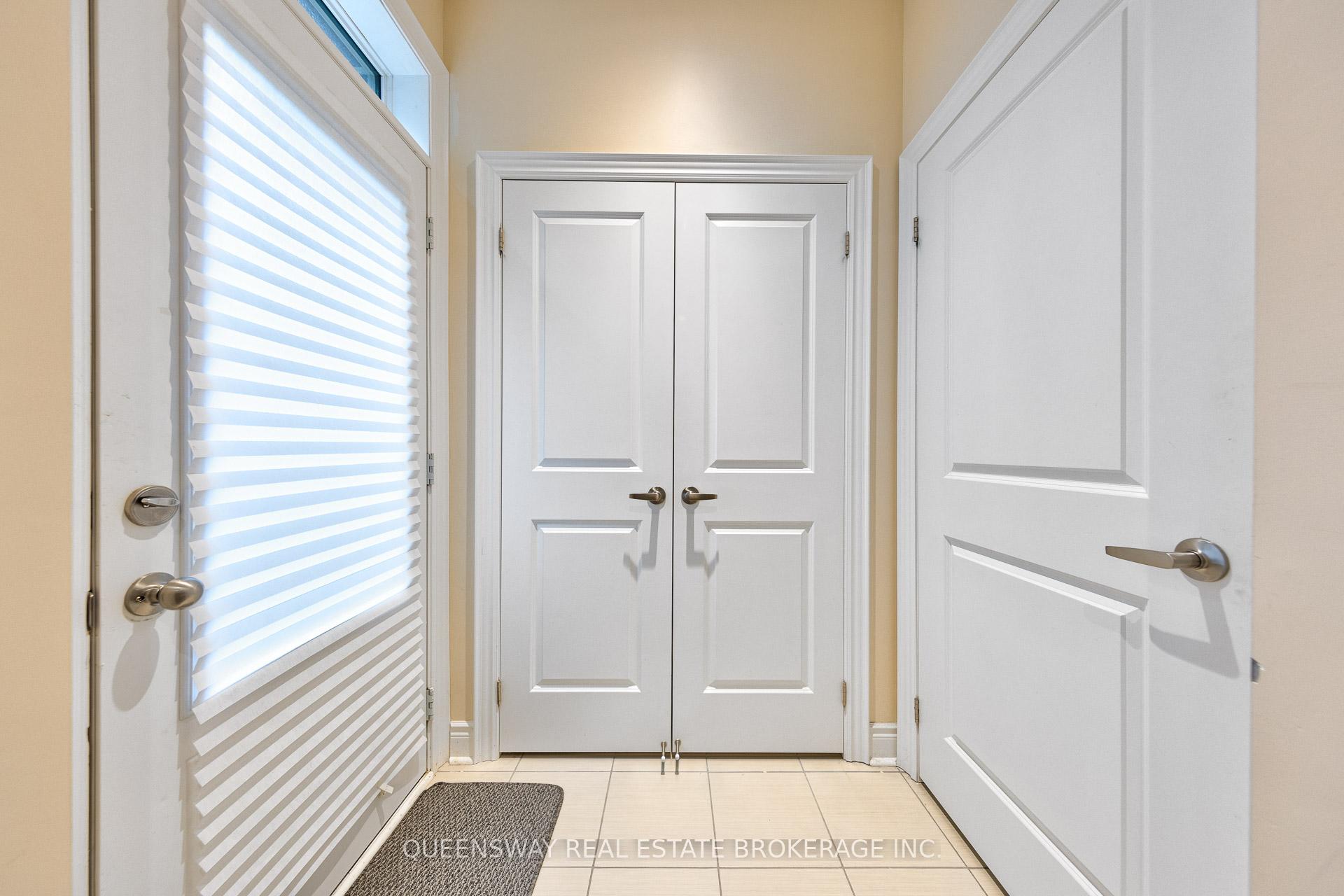 Photo 7 of 30 Ingleside Street, Vaughan, East Woodbridge — HOMEH