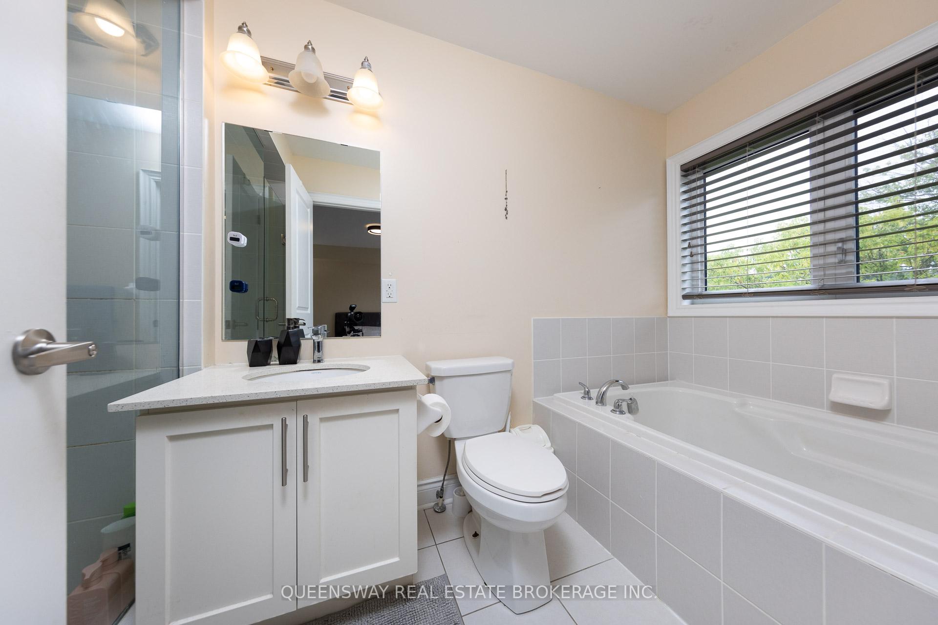 Photo 27 of 30 Ingleside Street, Vaughan, East Woodbridge — HOMEH