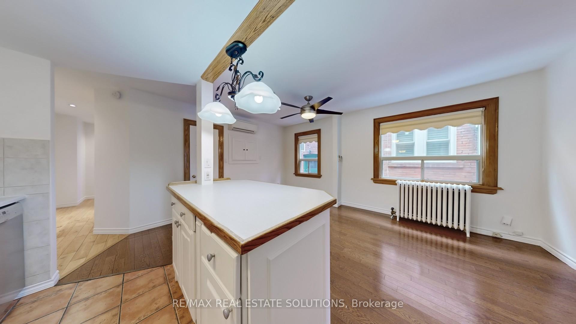 Photo 5 of Unit Main, 62 Glen Manor Drive, Toronto, The Beaches — HOMEH
