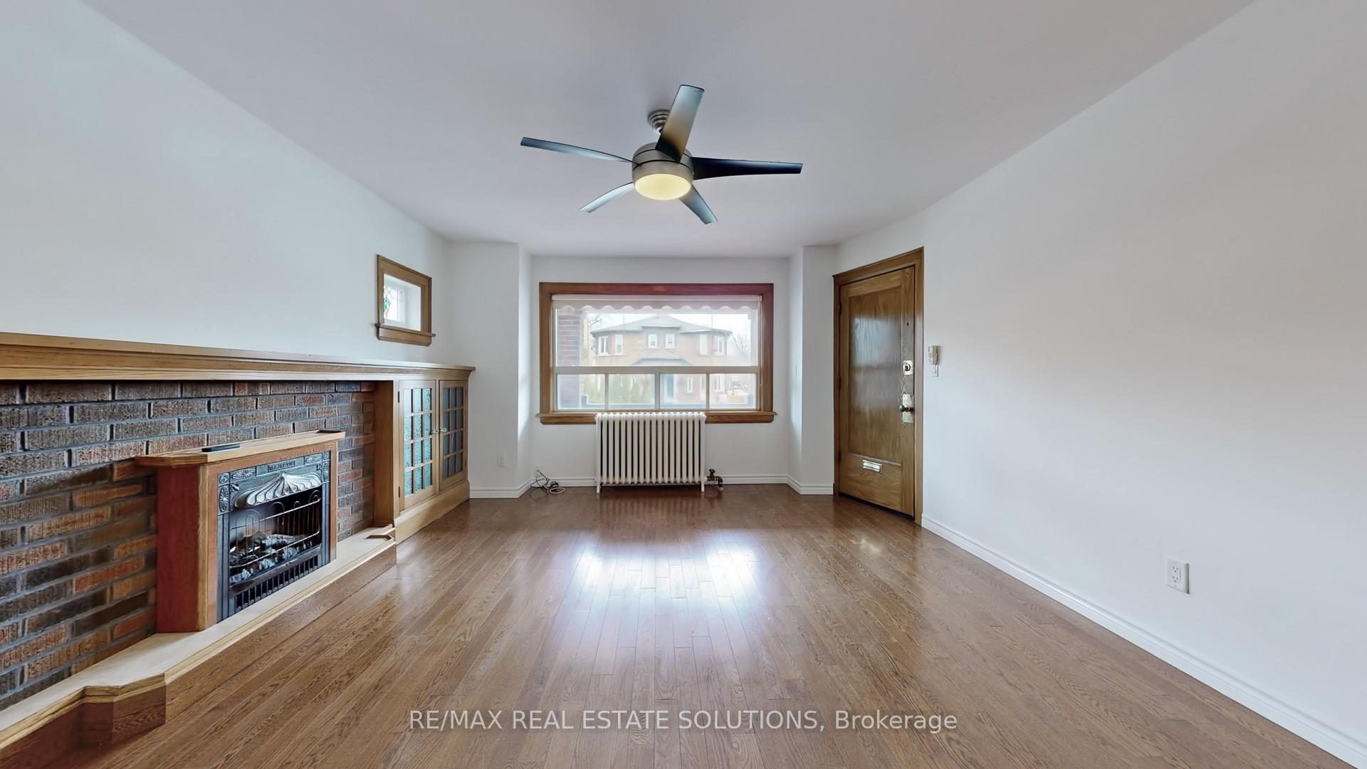 Photo 8 of Unit Main, 62 Glen Manor Drive, Toronto, The Beaches — HOMEH