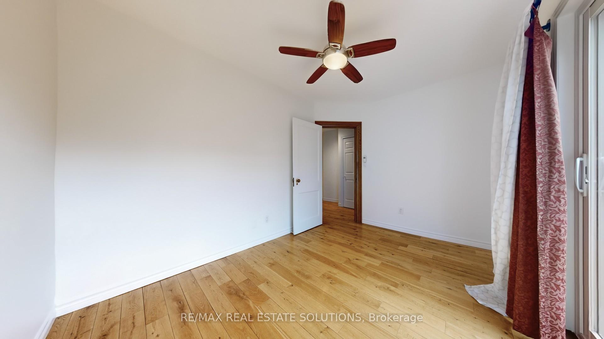 Photo 17 of Unit Main, 62 Glen Manor Drive, Toronto, The Beaches — HOMEH