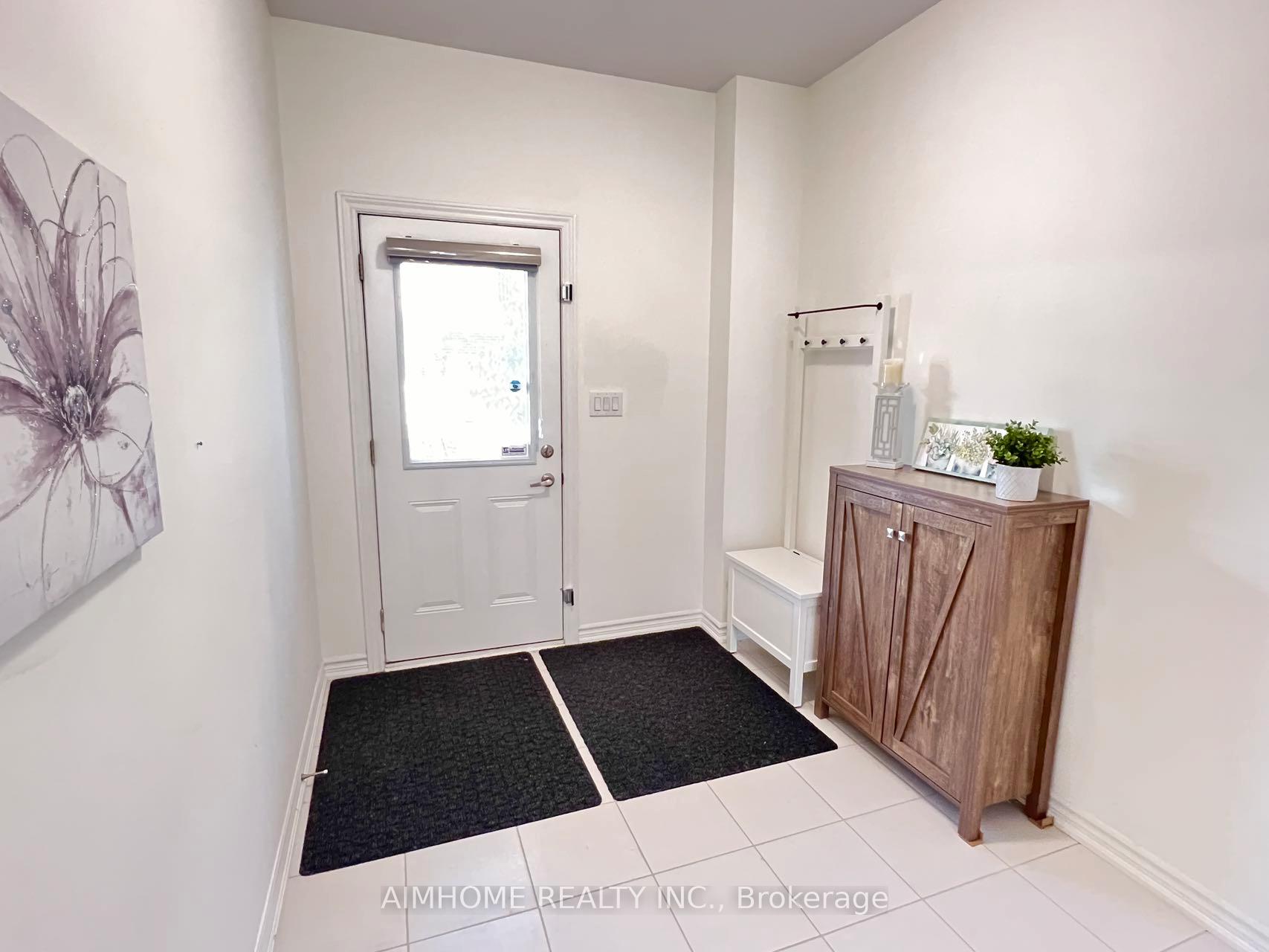 Photo 4 of 86 Massachusetts Lane S, Markham, Wismer — HOMEH
