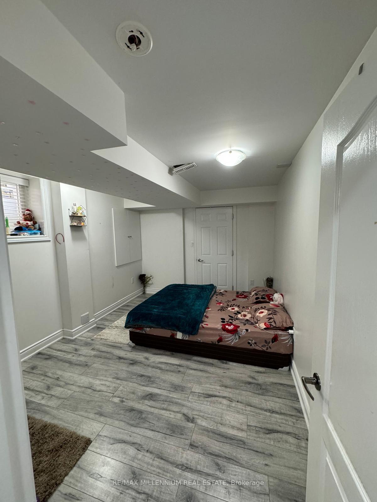 Photo 5 of 7 Hawtrey Road, Brampton, Brampton West — HOMEH