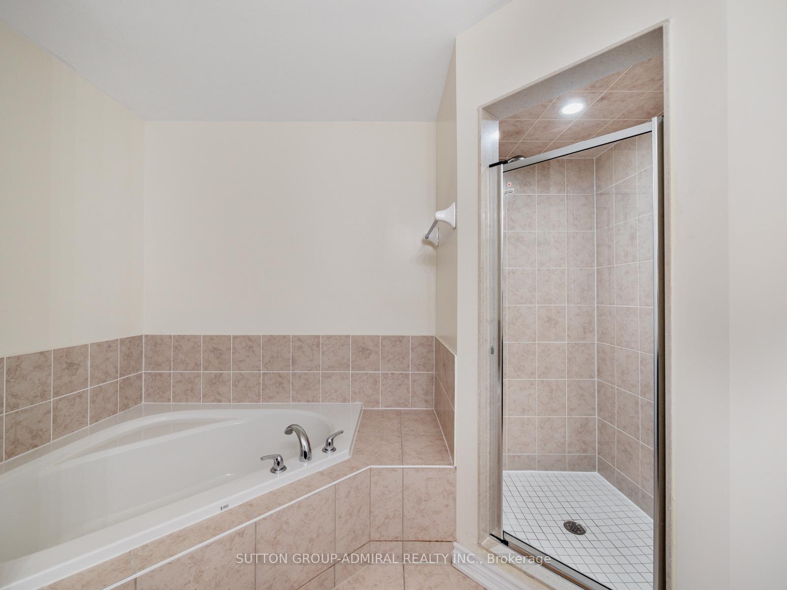 Photo 14 of 124 Evershot Crescent, Markham, Wismer — HOMEH
