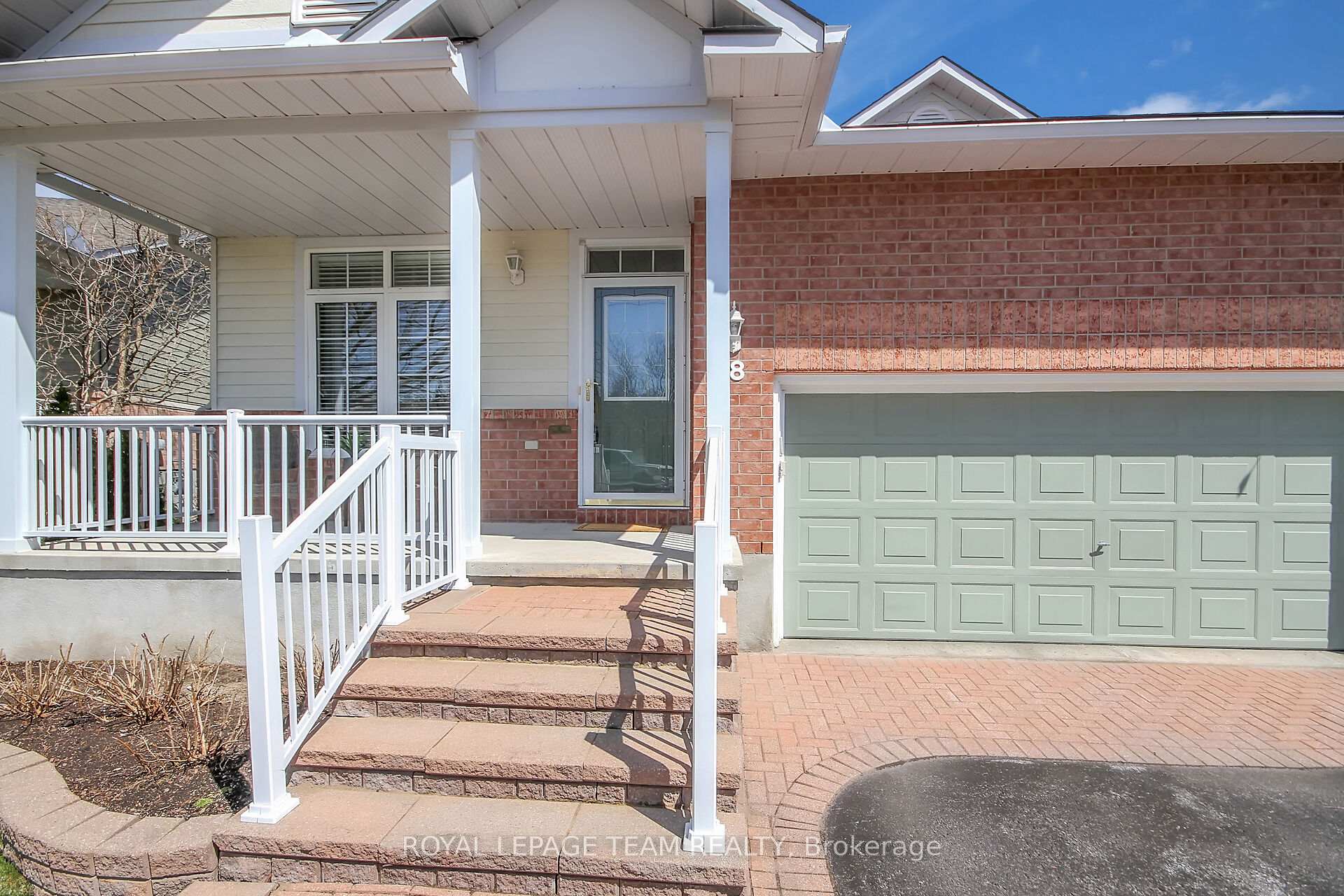 Photo 7 of 28 Sable Run Drive, Ottawa, Stittsville (Central) — HOMEH
