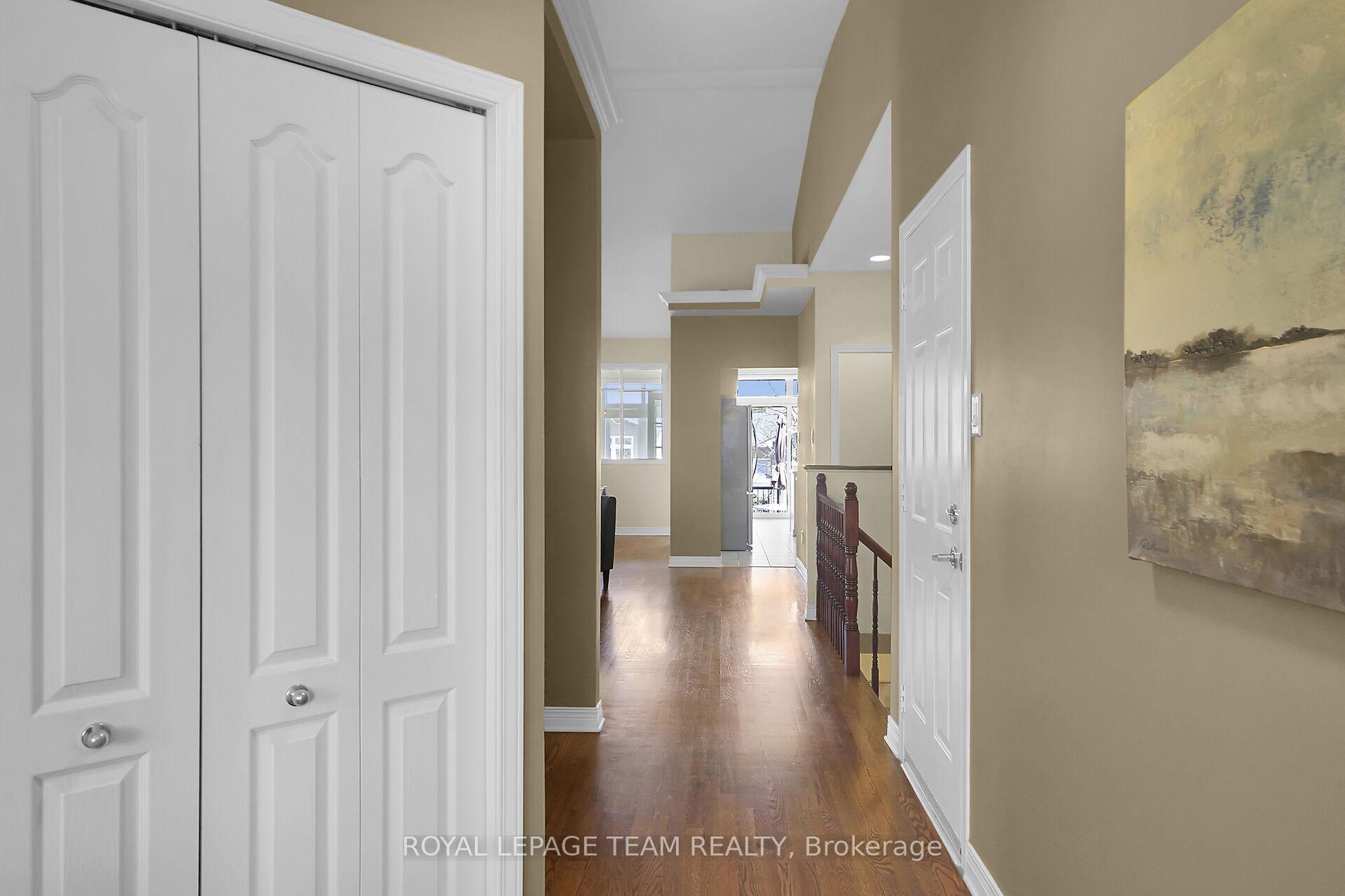 Photo 8 of 28 Sable Run Drive, Ottawa, Stittsville (Central) — HOMEH