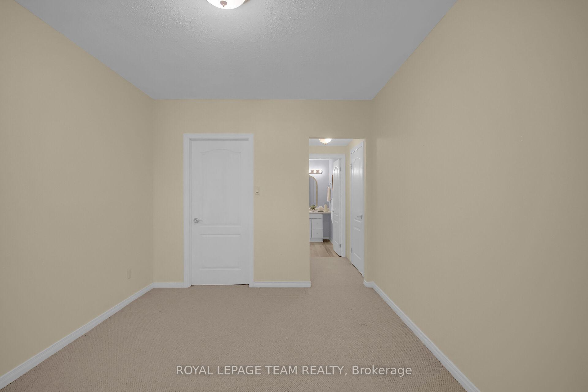 Photo 32 of 28 Sable Run Drive, Ottawa, Stittsville (Central) — HOMEH