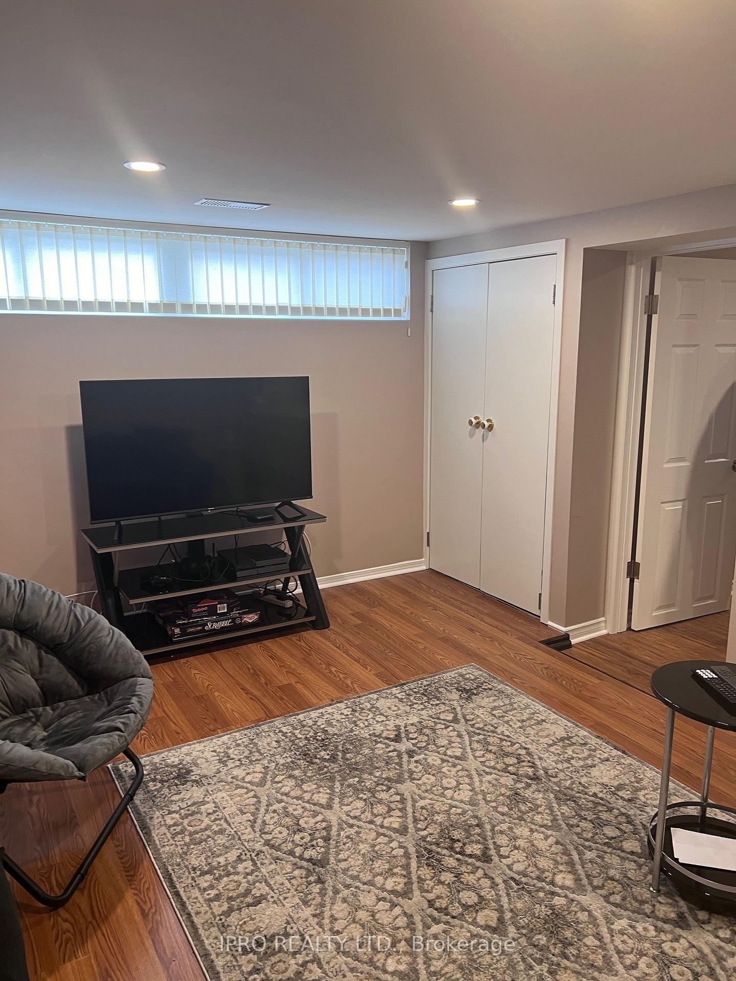 Photo 32 of Unit Bsmt, 16 Billingsgate Crescent, Ajax, South East — HOMEH